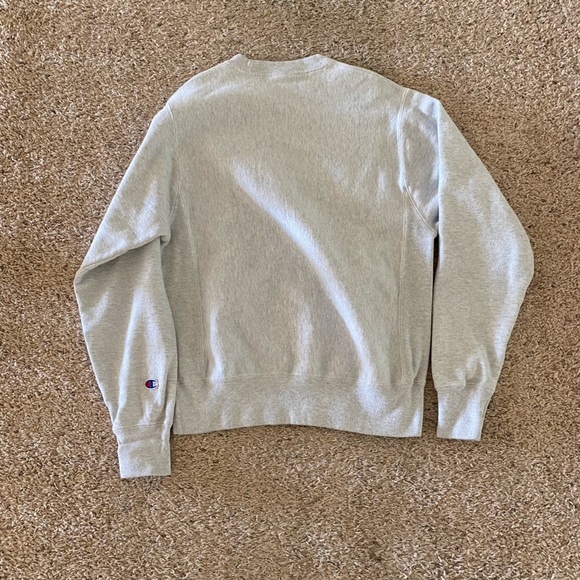 University of Kansas Sweatshirt - Picture 2 of 3